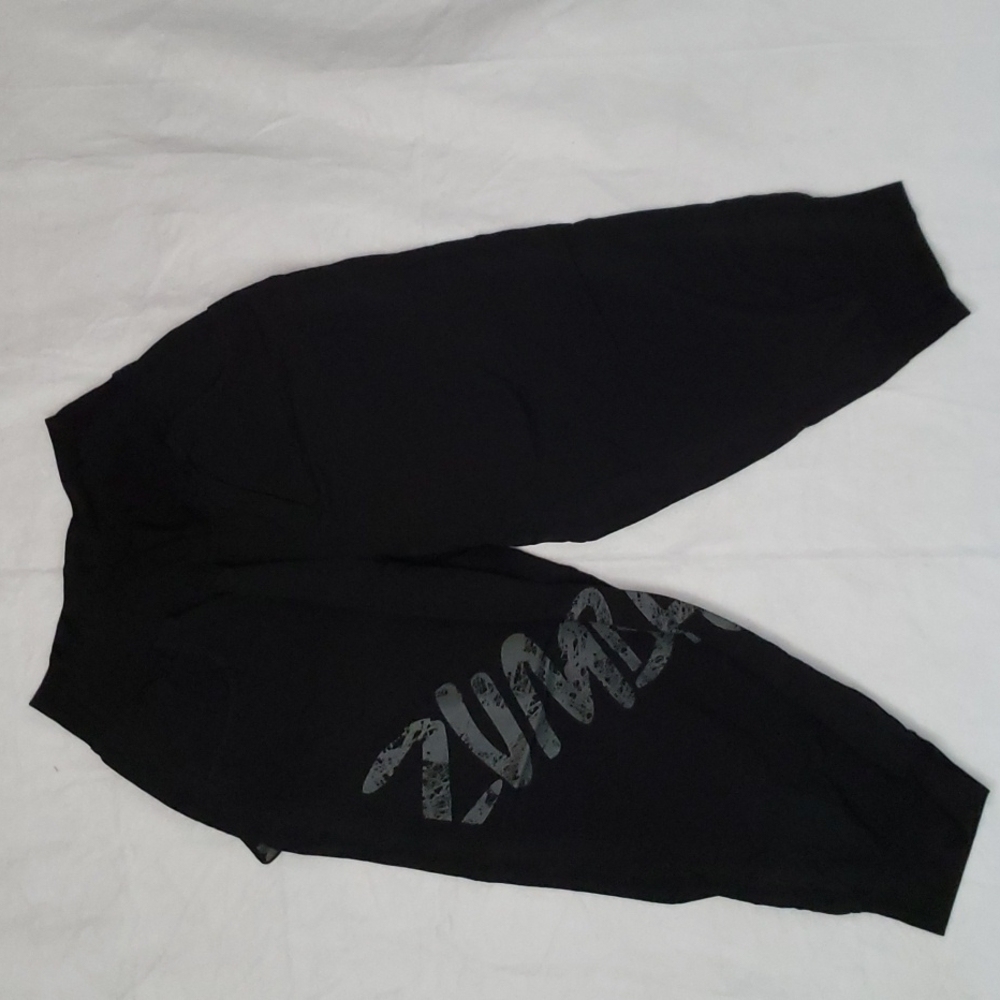 Zumba feel the music cargo pants
